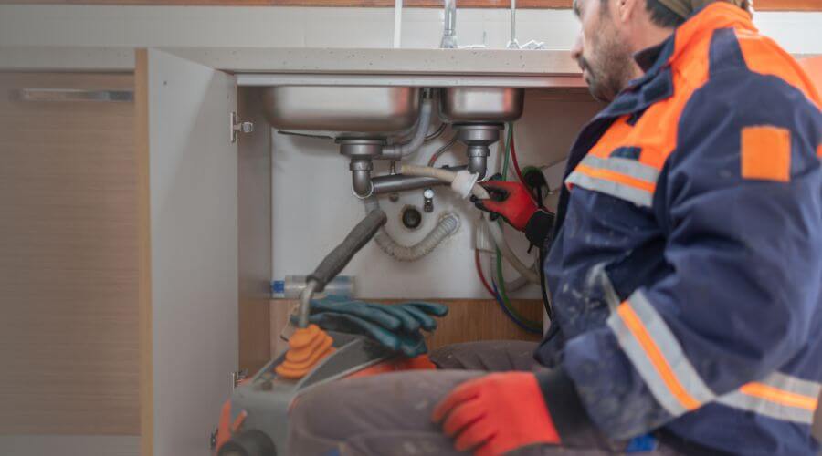 Professional slab leak plumber services in Newkirk, NM